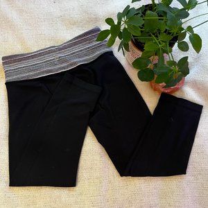 Lululemon Black Cropped Leggings Size 4